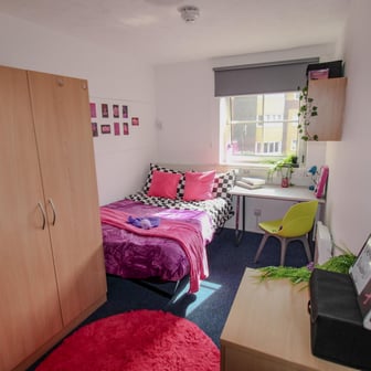 Non Ensuite - Silver (8 Bed) - Image 2