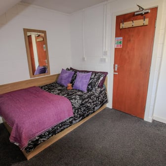 Ensuite - Platinum - Image 1