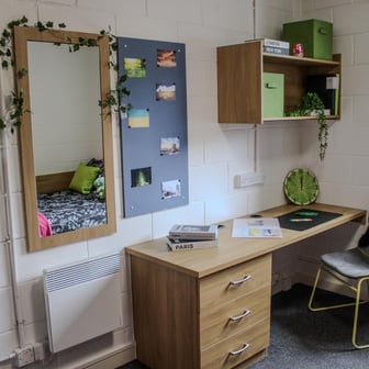 Ensuite - Silver - Image 6