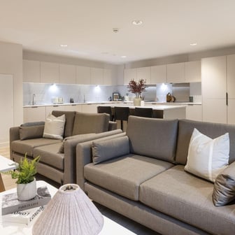 Premium Ensuite - Image 10