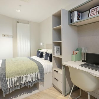 Silver Plus Studio - Image 2