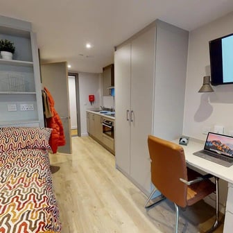 Classic Studio - Image 2