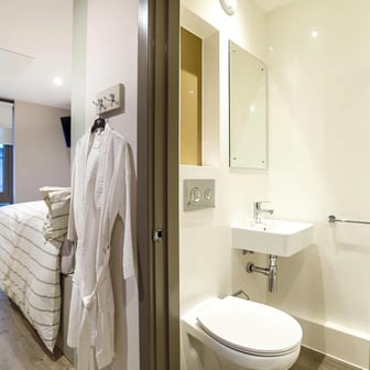 Deluxe Cluster Studio - Image 4