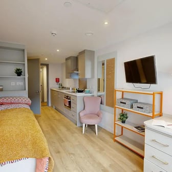 Premium Studio - Image 3