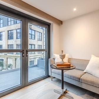 Balcony Signature Studio - Image 6