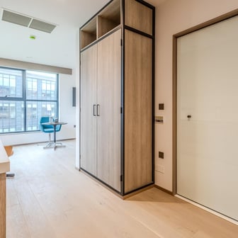 Large Studio - Image 9