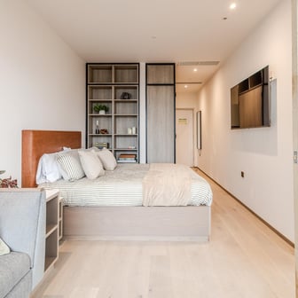 One Bedroom Apartment - Image 1