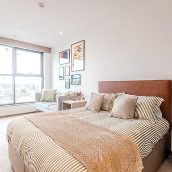 One Bedroom Apartment - Image 2