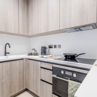One Bedroom Apartment - Image 18