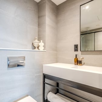 Penthouse One Bedroom - Image 5