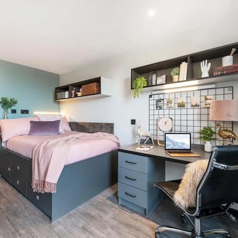 Premium Club Studio - Image 1