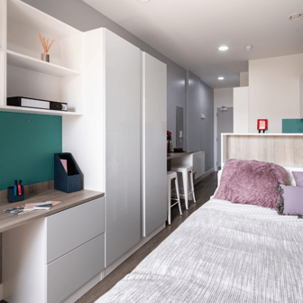 Premium Studio - Image 1