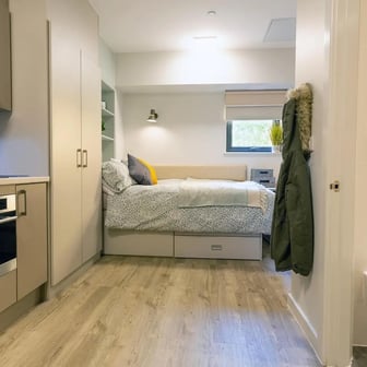 Block B Penthouse Studio - Image 4