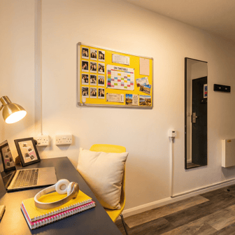 Premium Ensuite - Image 4