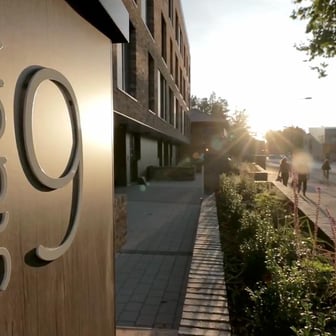 Ensuite Room - Image 12