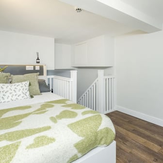 Superior Mezzanine Studio - Image 1