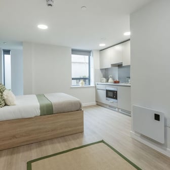 Classic Plus Studio - Image 2