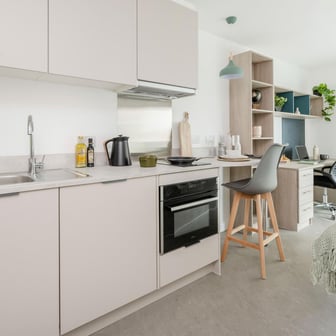 Platinum Plus Studio - Image 1