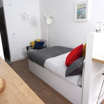 Deluxe 2 Bed Apartment - Image 2