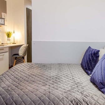 Premium Studio - Image 2