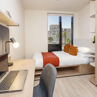 Premium Ensuite - Image 1