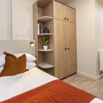 Standard Ensuite - Image 2