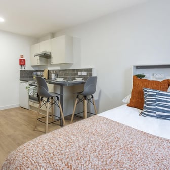 Silver Studio - Image 3