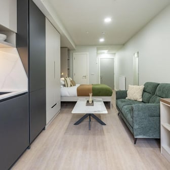 Premium Studio Plus - Image 7