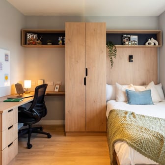 Platinum En Suite - Image 1