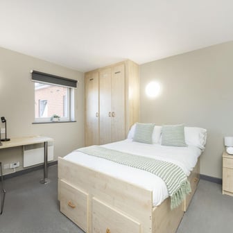 Classic Plus Ensuite - Image 1