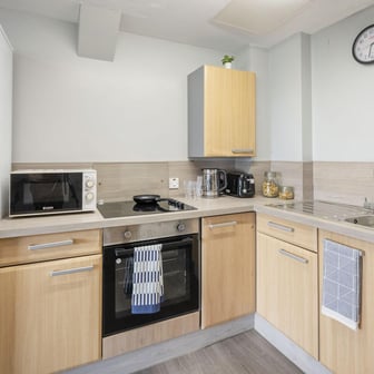 2 Bed Apartment Room - Image 3