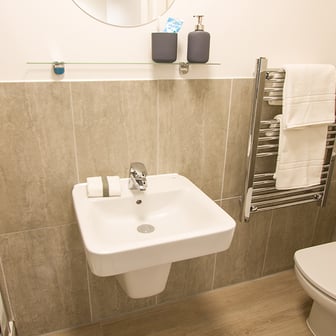 Studio Standard - Image 3