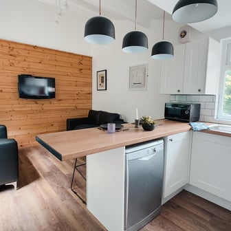 Lodge - Image 5