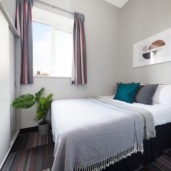 Classic Ensuite - Image 1