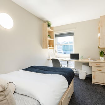 3 Bed Ensuite - Image 1