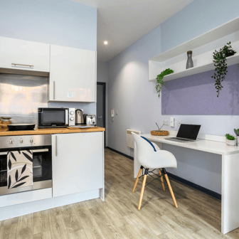 Gold Accessible Studio - Image 5
