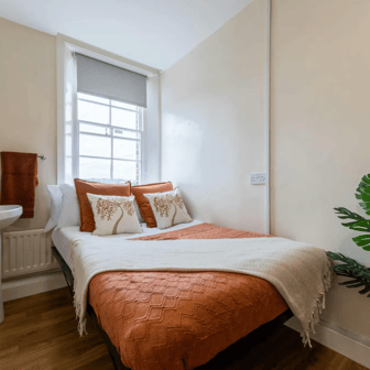 Bronze Non Ensuite - Image 1