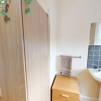 Bronze Non Ensuite - Image 9