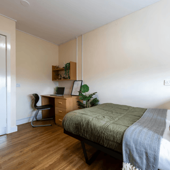 Gold Non Ensuite - Image 3