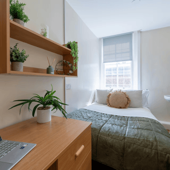 Silver Non Ensuite - Image 7