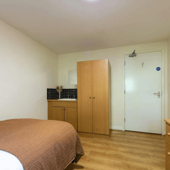 Bronze 2 Bed Apartment - Image 2