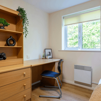 Bronze 2 Bed Apartment - Image 10