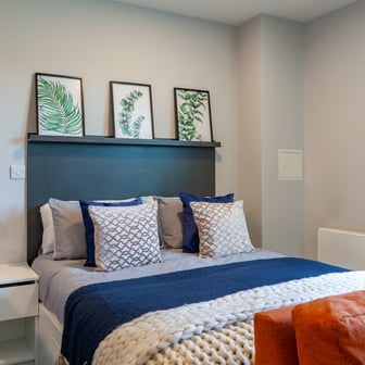 Luxury Gold Studio - Image 15