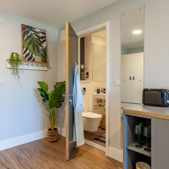 Luxury Gold Studio - Image 25