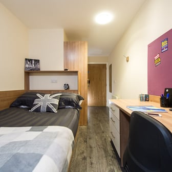 Studio (small) - Image 3