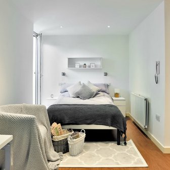 Deluxe Premium Studio - Image 2