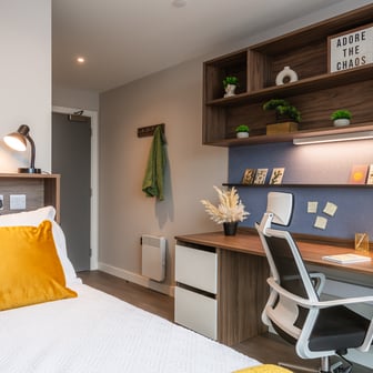 En-suite Gold - Image 3