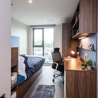 En-suite Silver - Image 2