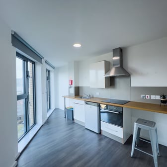 Studio Gold - Image 2