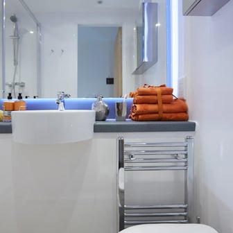 Ensuite - Bronze - Image 1